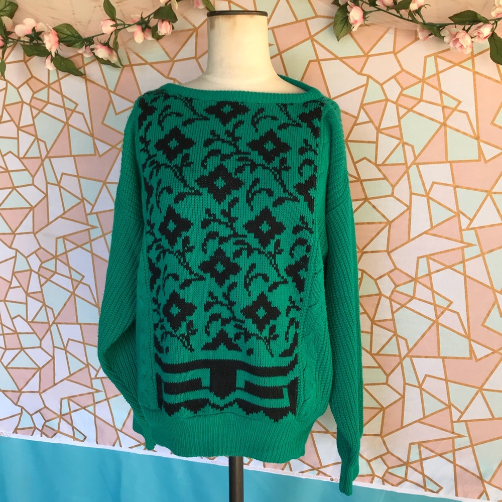 Retro 90’s sweater. L/XL.